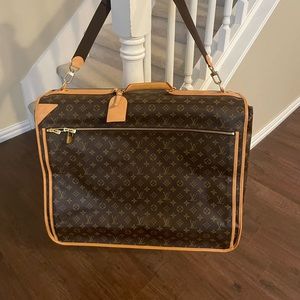 Louis Vuitton Monogram Canvas 5 Hanger Bag